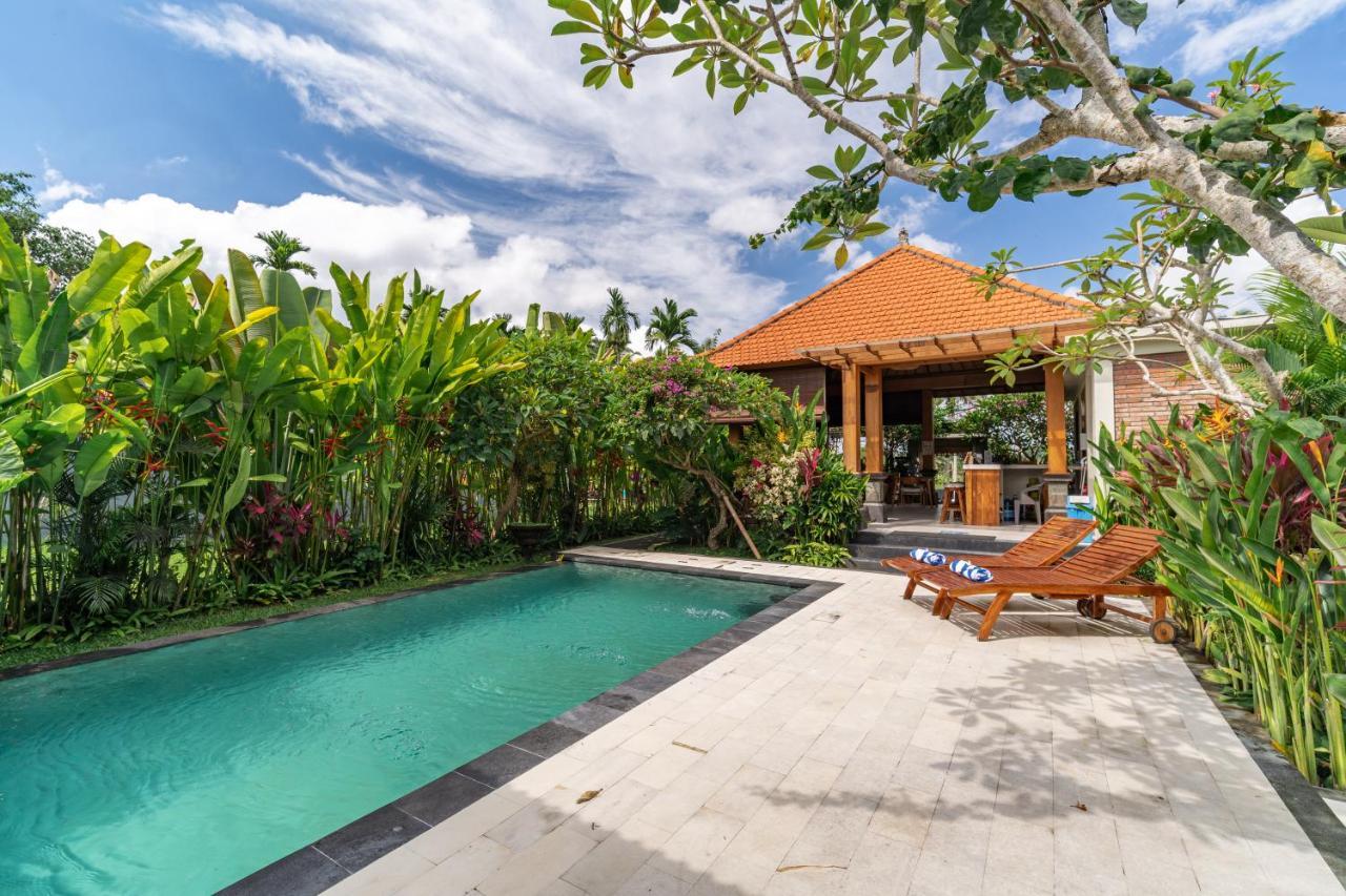 Three Beagles Villa Ubud  Exterior photo