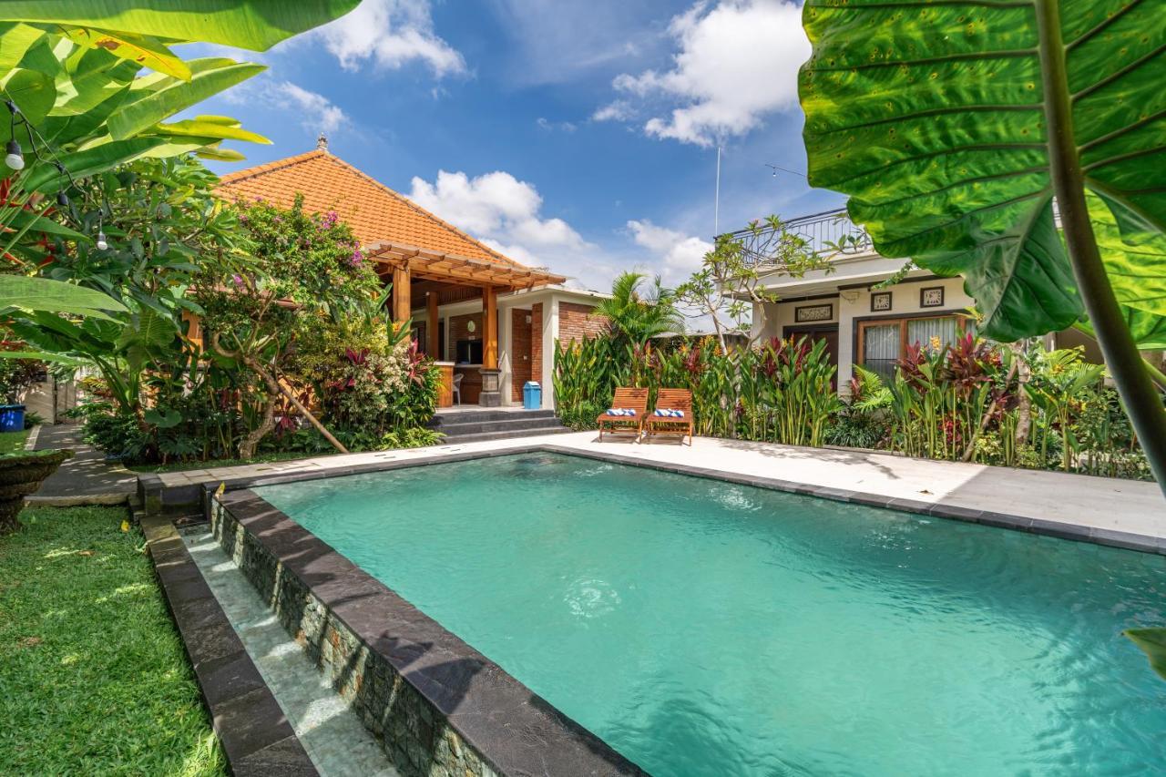 Three Beagles Villa Ubud  Exterior photo